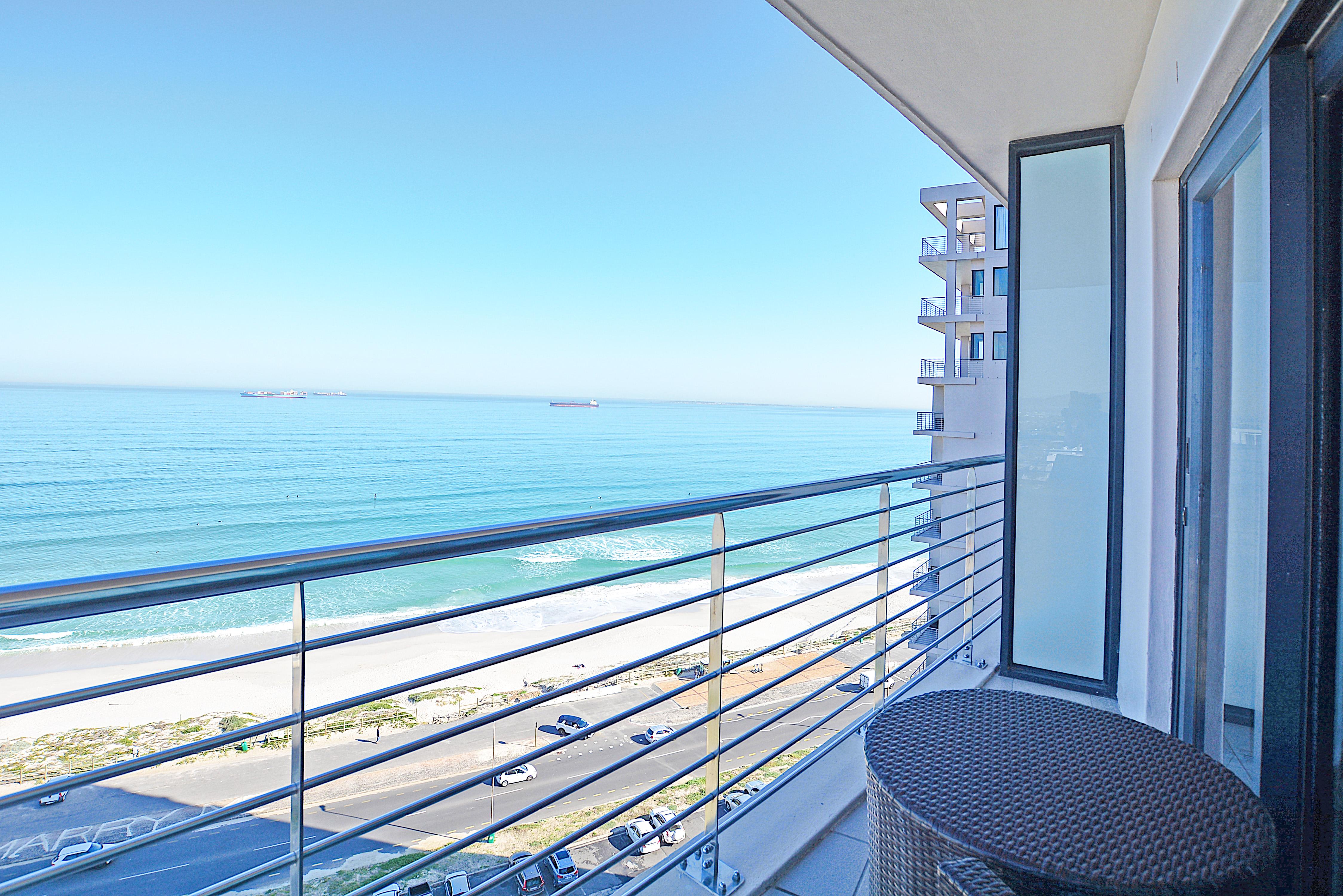 Blaauwberg Beach Hotel Bloubergstrand Exterior foto