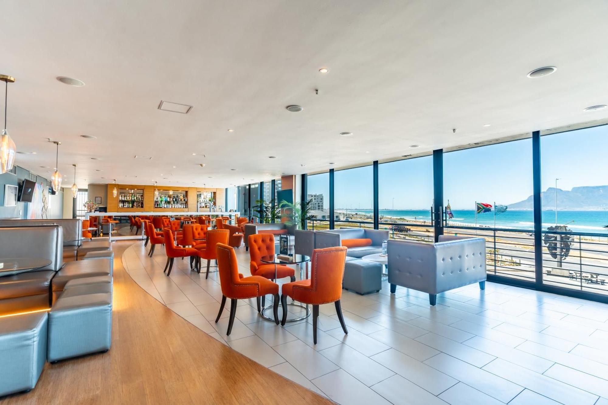 Blaauwberg Beach Hotel Bloubergstrand Exterior foto